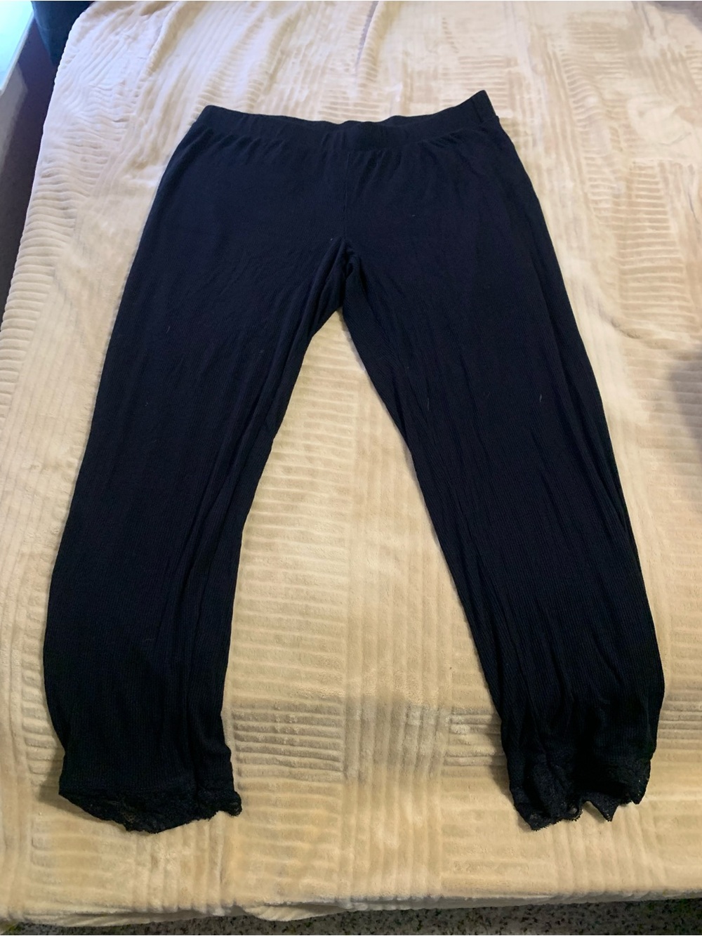 torrid Black Kids Ribbed Lounge Leggings with Lace Cuffs